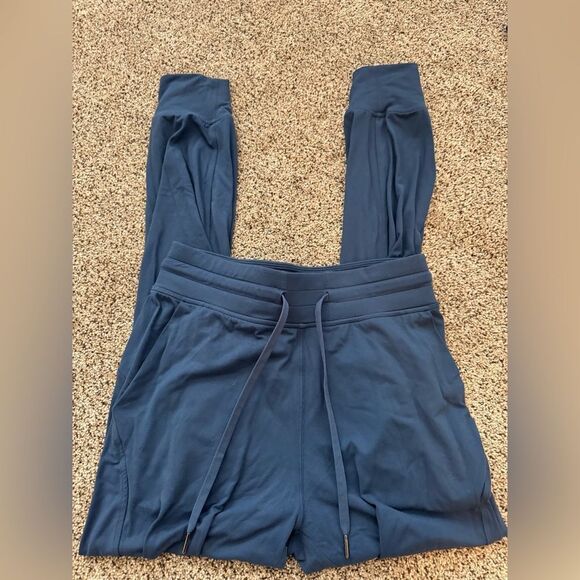 Lululemon Ready to Rulu jogger - Picture 14 of 16